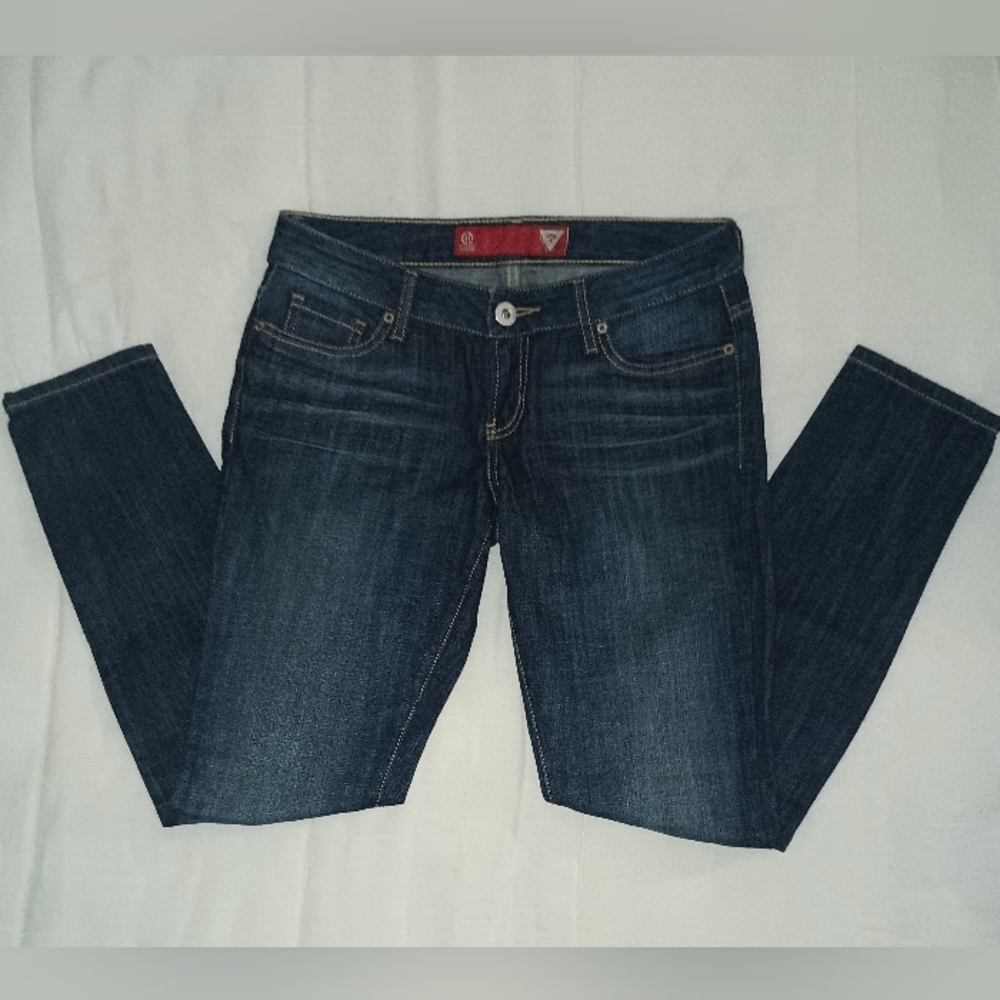Guess Jeans - Picture 9 of 13